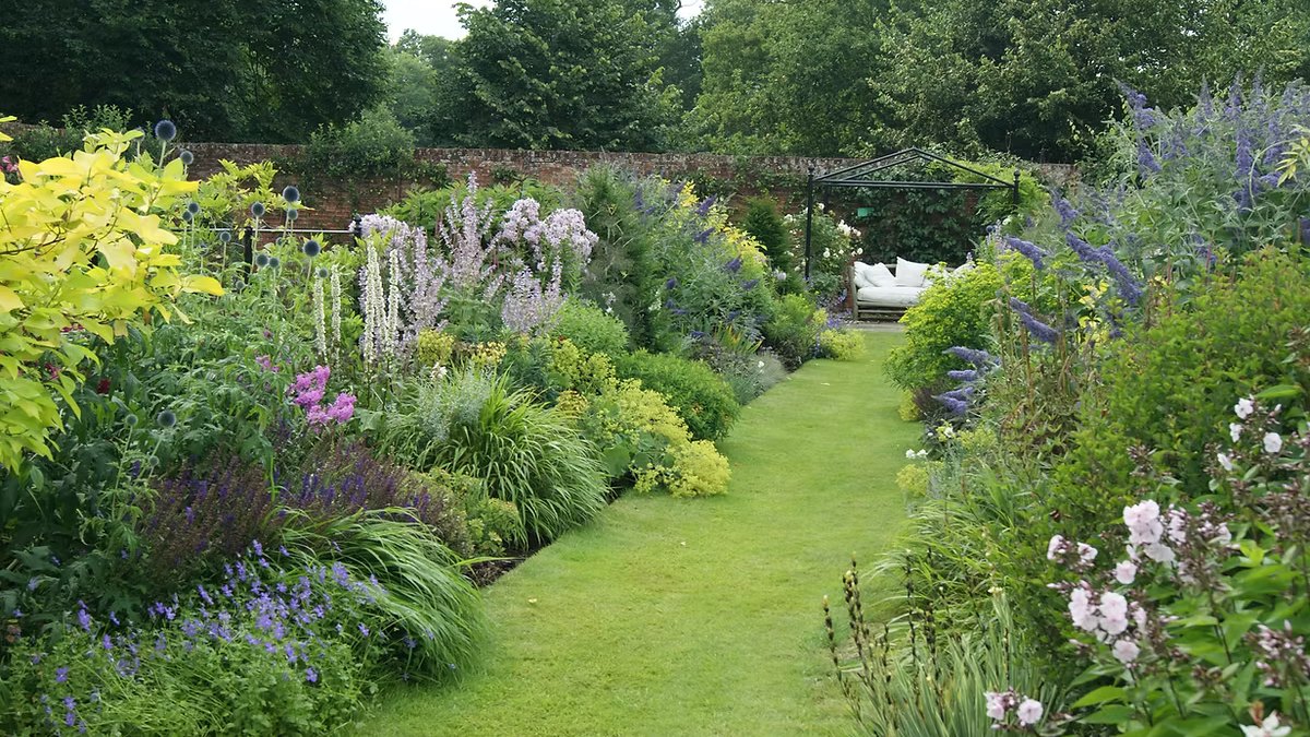 How to create year-round interest in your garden