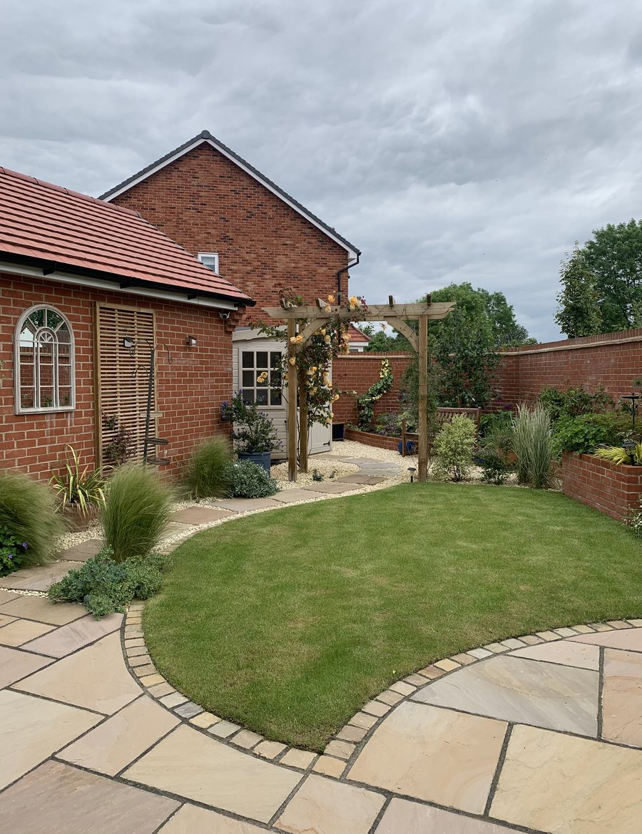 New-Build Garden in Starting from a blank plot